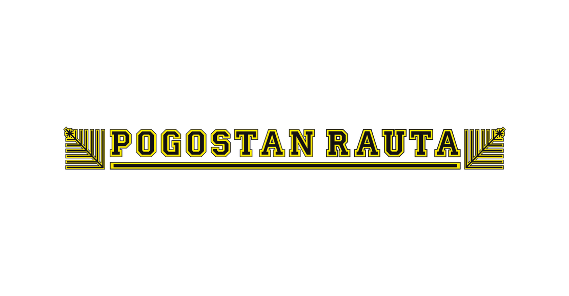 Pogostan Rauta -yrityksen logo. Logossa on suuri, lihavoitu, isoin kirjaimin kirjoitettu teksti "POGOSTAN RAUTA". Kirjaimissa on musta ääriviiva ja paksu keltainen reuna. Tekstin ylä- ja alapuolella on mustia ja keltaisia viivoja sekä molemmilla sivuilla tyylitellyt, kulmikkaat, kelta-mustat koriste-elementit, jotka muistuttavat sahaa tai tähdenkärkeä. Logo on valkoisella taustalla.