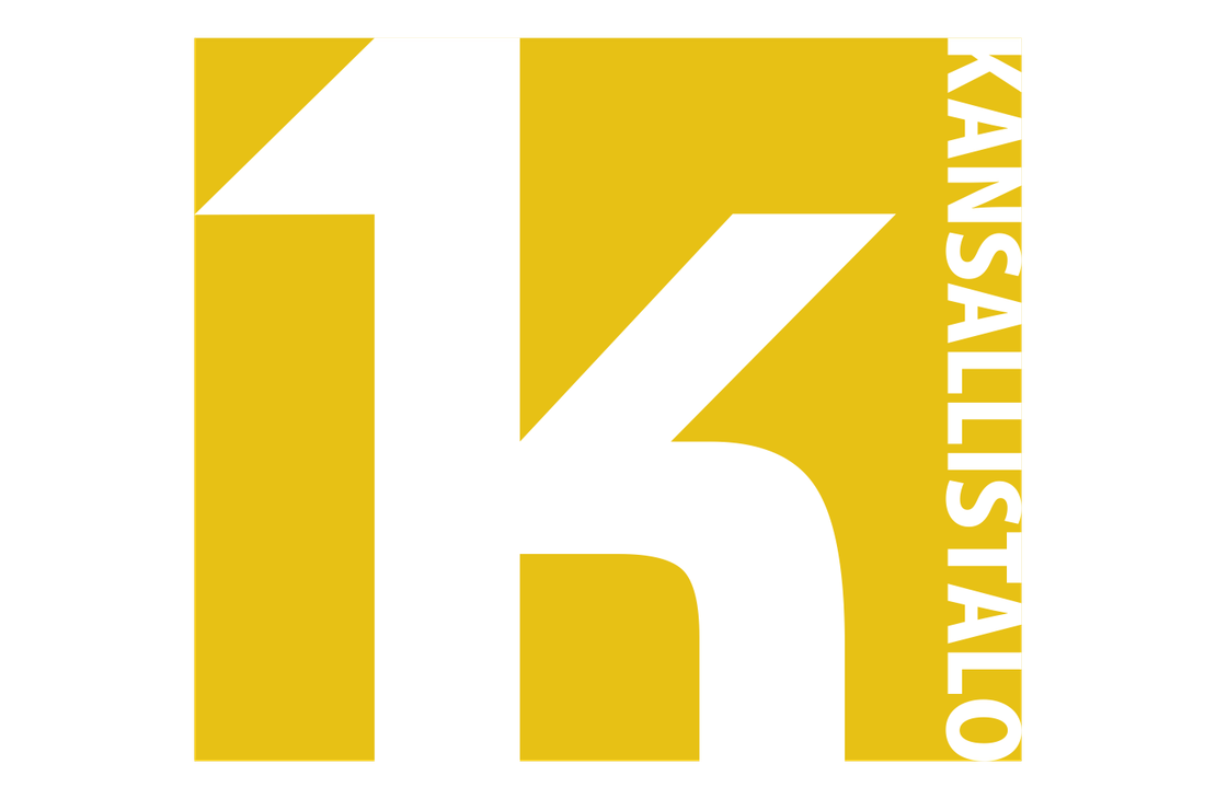 Kansallistalo-logo, jossa on suuri, valkoinen, tyylitelty numero 1 yhdistettynä kirjaimeen K keltaisen neliön sisällä. Sanoista KANSALLISTALO koostuva teksti kulkee pystysuunnassa valkoisella, pienemmällä fontilla neliön oikeaa reunaa pitkin. Tausta on musta.