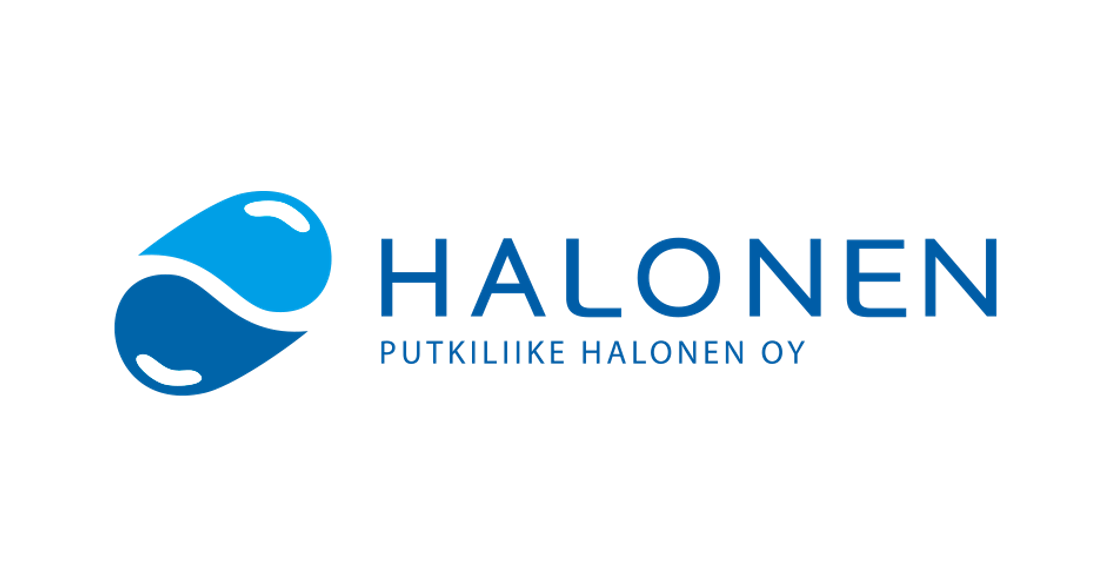 Putkiliike Halonen Oy -yrityksen logo. Vasemmalla on kaksi tyyliteltyä, toisiinsa kietoutuvaa vesipisaraa: ylempi on vaaleansininen ja alempi tummansininen, molemmissa on valkoisia kiiltoja. Oikealla on sinisellä, isolla fontilla sana "HALONEN". Sen alapuolella on vaaleankeltaisella tekstillä pienemmällä fontilla teksti "PUTKILIIKE HALONEN OY". Logo on tummanvihreällä taustalla.