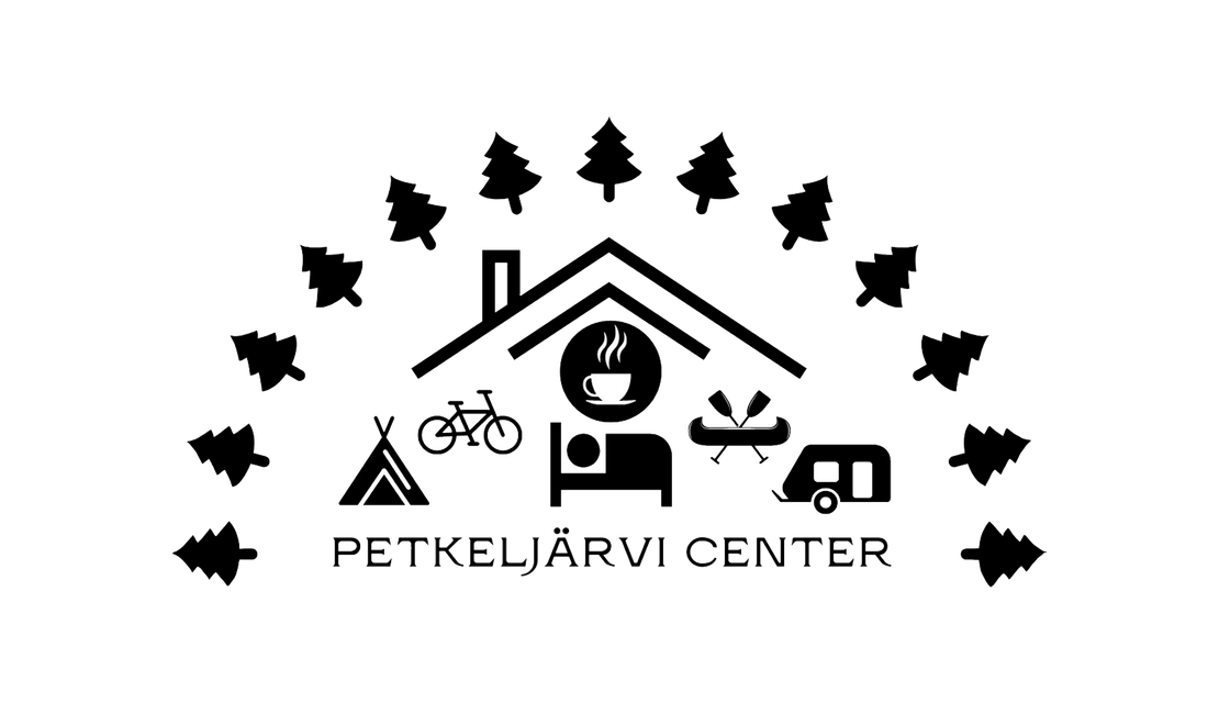 Petkeljärvi Center -palveluiden logo. Logo on mustavalkoinen. Keskellä on tyylitelty harjakattoinen talon ääriviiva, jonka sisällä on useita mustia palvelusymboleja: sänky (majoitus), höyryävä kahvikuppi, polkupyörä, asuntovaunu/matkailuauto, mela ja kanootti (melonta) sekä teltta. Katon yläpuolella on kaareva rivi kuusipuiden siluetteja. Alhaalla lukee isolla, mustalla fontilla teksti "PETKELJÄRVI CENTER".