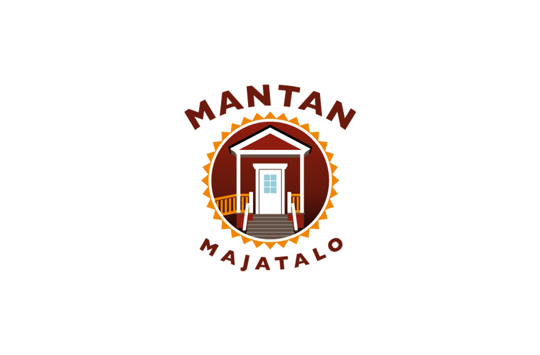 Mantan Majatalo -yrityksen logo. Logossa on graafinen esitys tummanpunaisesta rakennuksen etuovesta ja kuistista valkoisine puitteineen, joka on sijoitettu valkoisen ympyrän sisään. Ympyrää reunustaa oranssi, sahalaitainen kuvio. Ympyrän yläpuolella lukee kaarevasti tummanruskealla tekstillä "MANTAN" ja alapuolella niin ikään kaarevasti teksti "MAJATALO". Logo on mustalla taustalla.