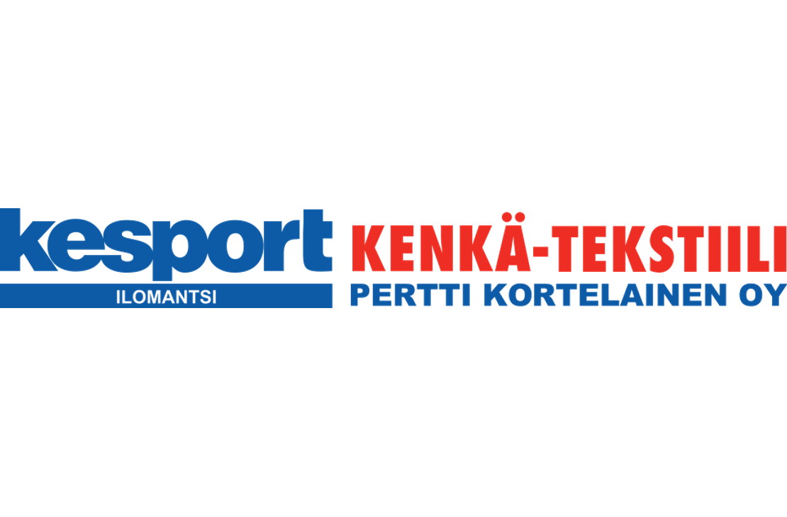 Kesport- ja Kenkä-Tekstiili Pertti Kortelainen Oy:n logo. Vasemmalla on sininen Kesport-teksti ja sen alla sana Ilomantsi, oikealla punaisella tekstillä Kenkä-Tekstiili ja sen alla sinisellä Pertti Kortelainen Oy.