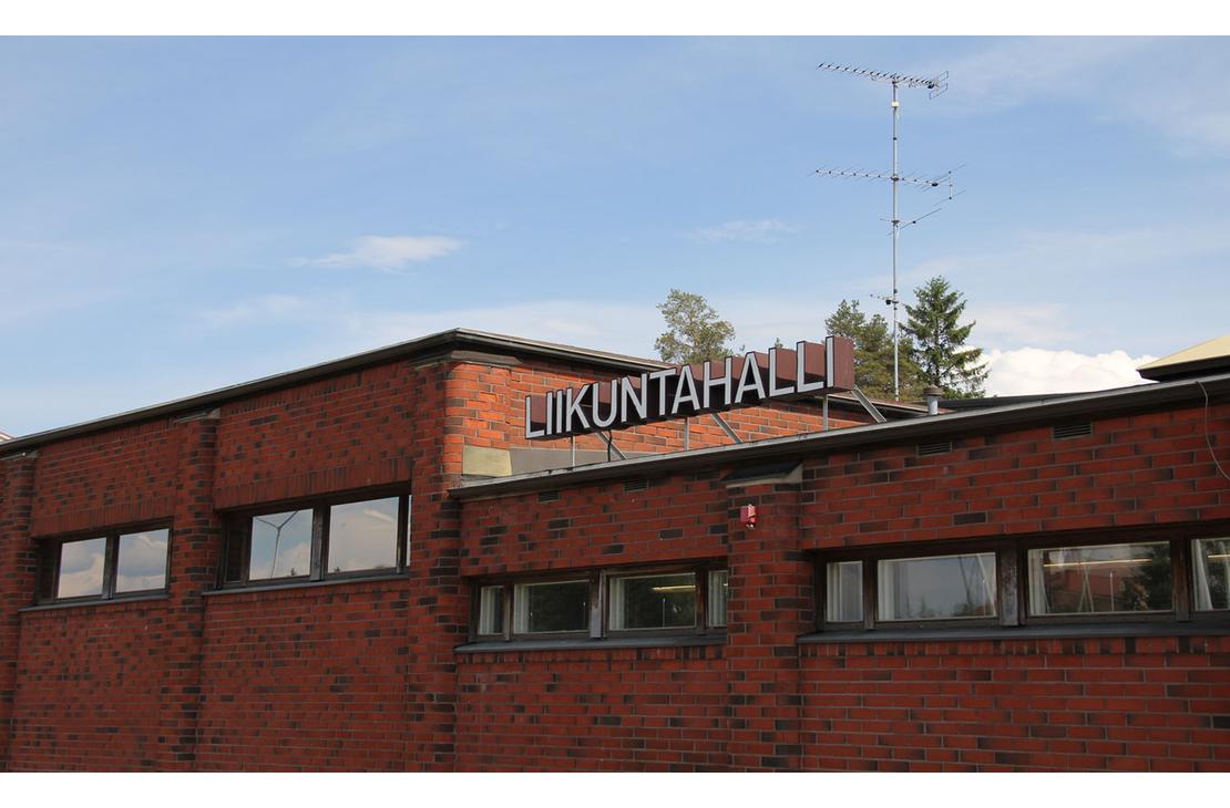 Ilomantsin liikuntahalli.